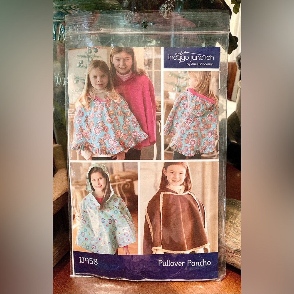 Pullover Poncho Pattern Indygo Junction IJ958 Sewing Pattern
